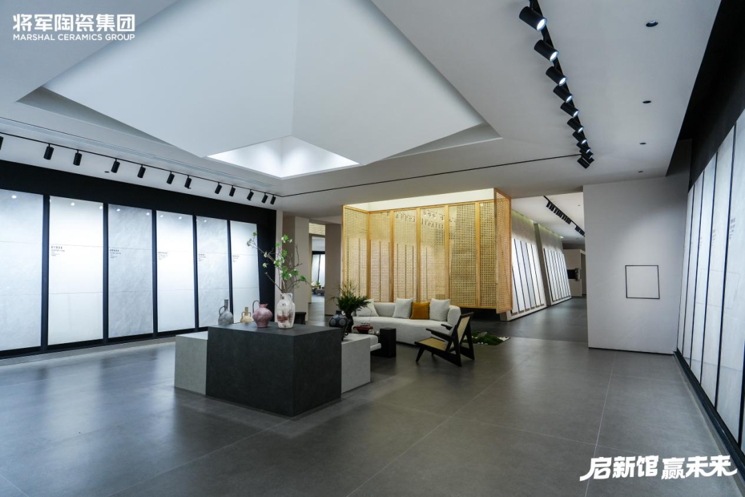 萬平展廳煥新登場！將軍陶瓷集團賦能經(jīng)銷商共贏未來(圖2)