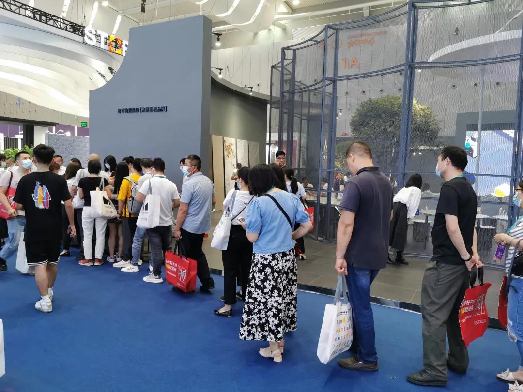 2021佛山潭洲陶瓷展，將軍陶瓷集團“高光”亮相(圖8)