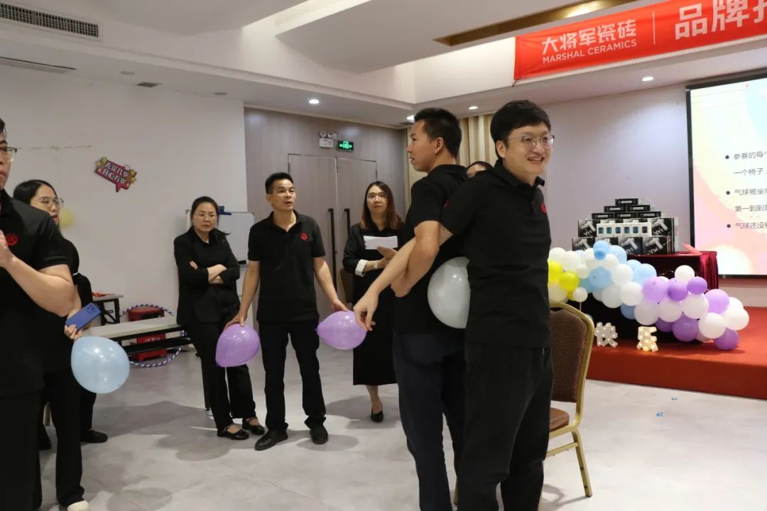 春夏拾光，喜辰共樂 | 將軍陶瓷集團第二季度員工生日會圓滿舉辦！(圖9)