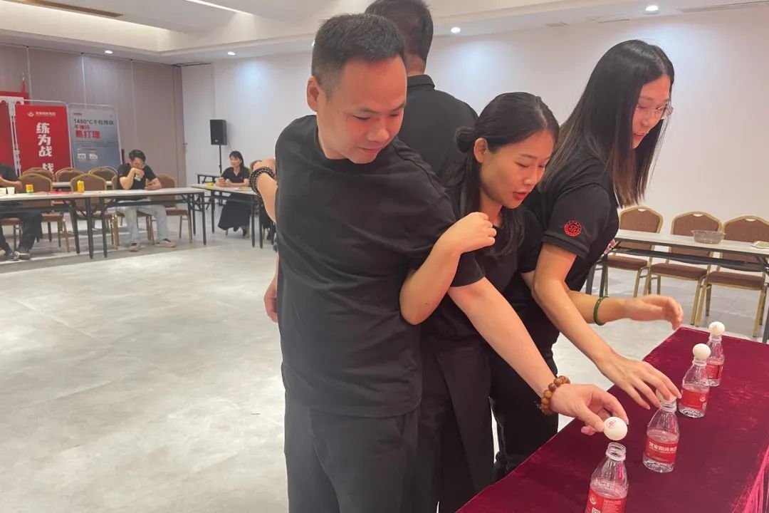 拾取秋光·共慶生辰丨將軍陶瓷集團第三季度員工生日會圓滿舉行(圖10)