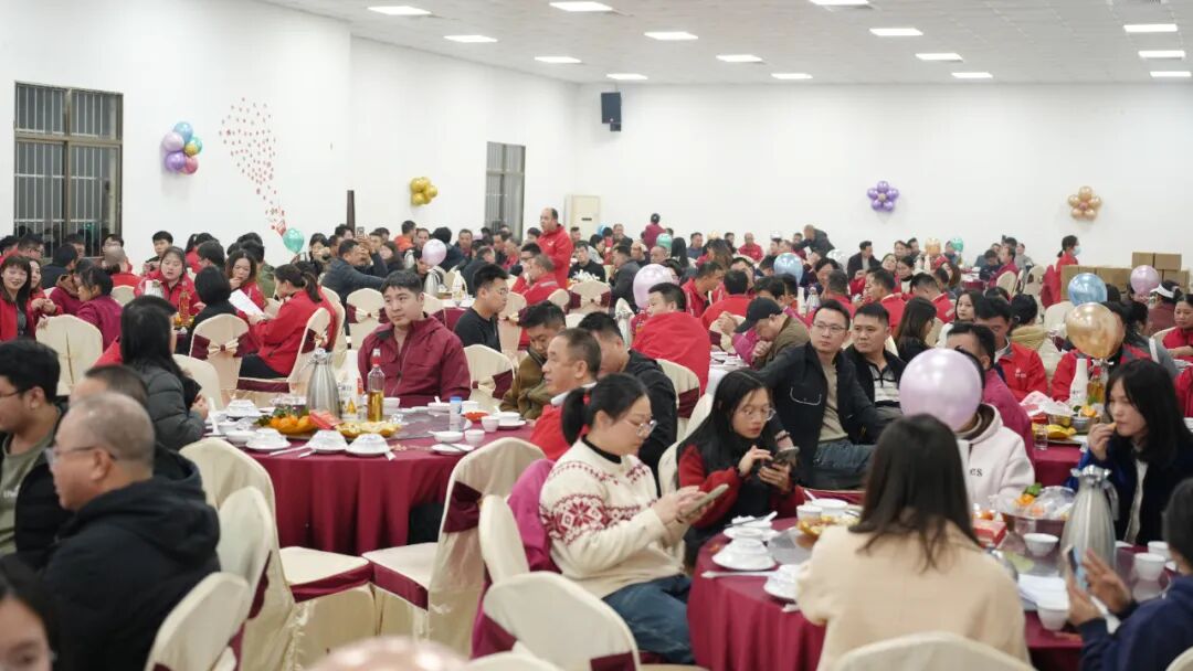 匠心團(tuán)圓宴·共迎新春輝丨將軍陶瓷集團(tuán)智造基地2026團(tuán)圓宴回顧(圖3)
