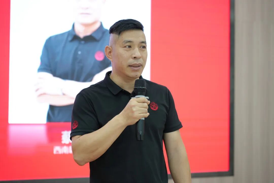 將軍陶瓷集團1-3月榮譽表彰盛會：聚榜樣力量，啟奮進新篇(圖59)